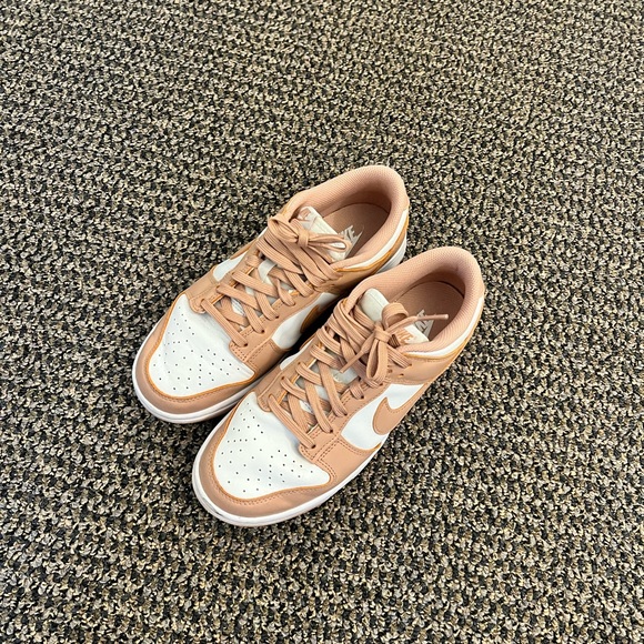 Nike Dunks - Picture 3 of 3